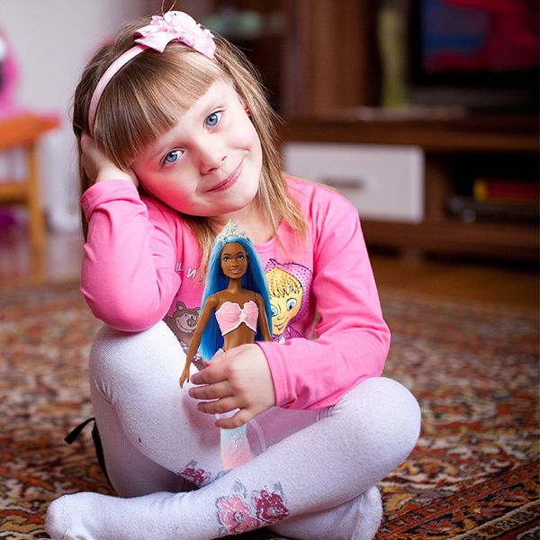 RAINBOWBARBIE - TĘCZOWA ZABAWKA BARBIE